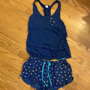 Matching Gap Pineapple Sleep Apparel